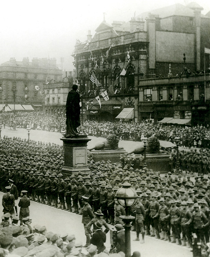 WW1St-Georges-Hall-Plateau-troops-ret